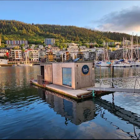 Modern - Walking Distance To Everything Appartement