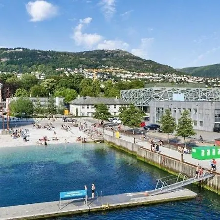 Modern - Walking Distance To Everything Bergen