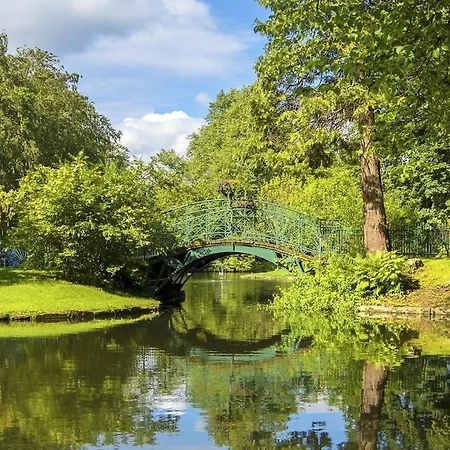 公寓 Modern - Walking Distance To Everything *