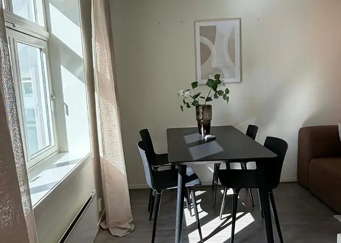 Modern - Walking Distance To Everything * 卑爾根