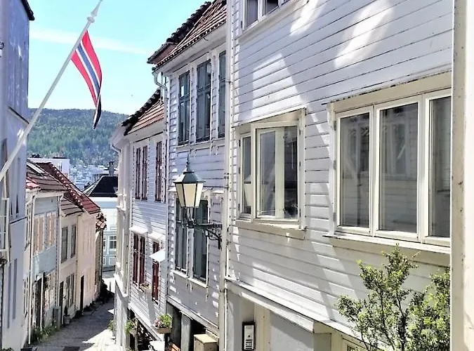 Modern - Walking Distance To Everything Appartement